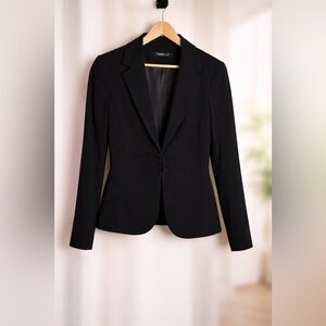 Tribella Women's Black Single-Button Tailored Blazer